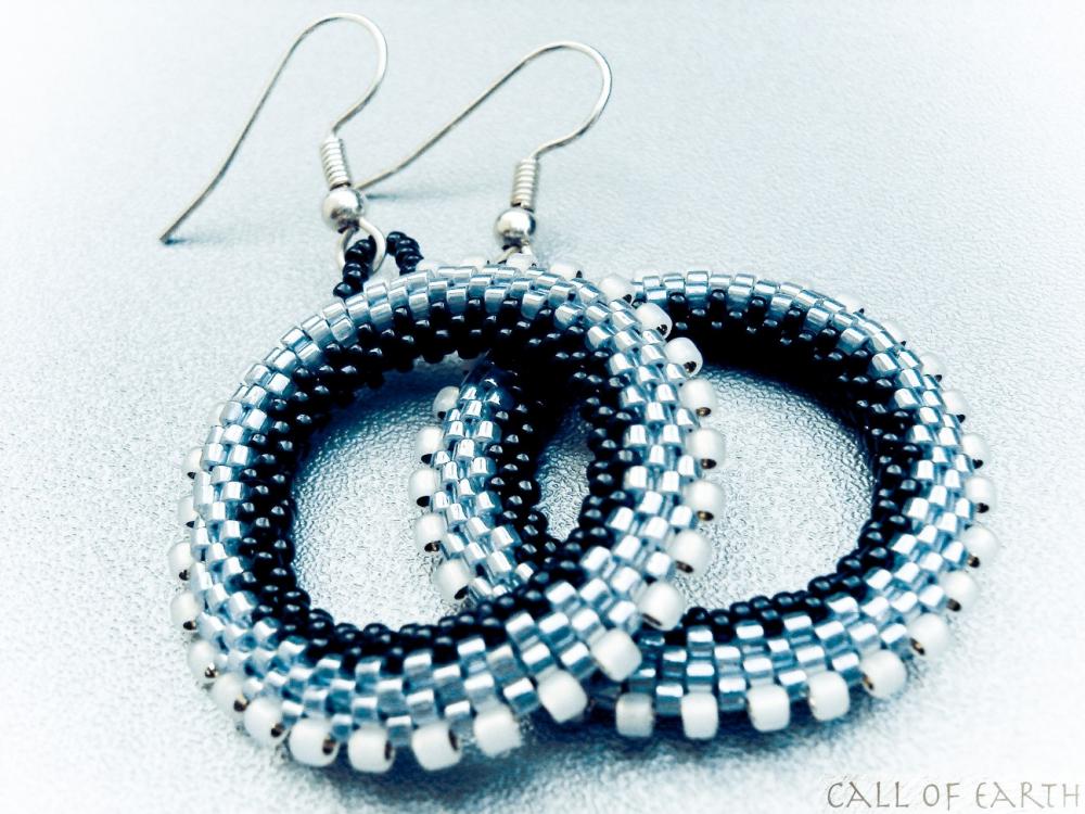 Morning Mist. Metallic Chic Hoop Earrings. Holiday Jewelry. Black Silver Grey Gray Beadwoven Wheel. Made For Order